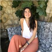 Hola, soy estudiante universitaria. Me ofrezco para dar clases de inglés a niños